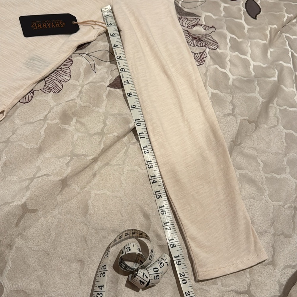 SHYANNE Cream L/S top XL Women’s NWT - Picture 4 of 5